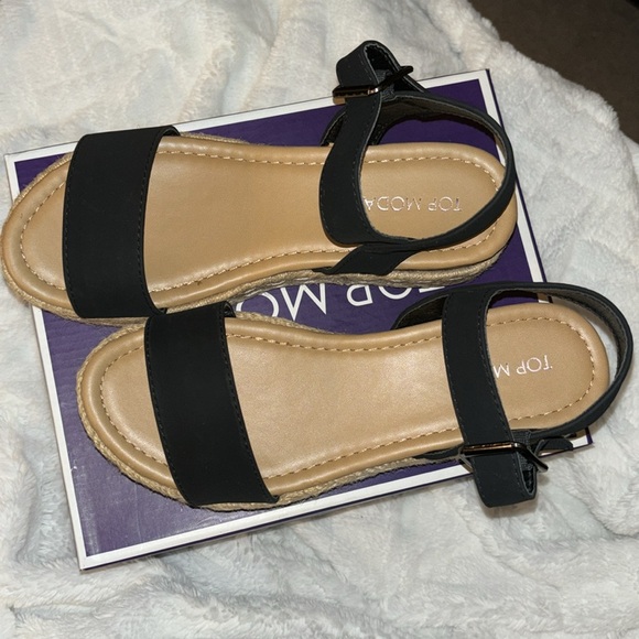 Black strap and nude weave Platform sandals new in box/ nwt - Picture 6 of 9